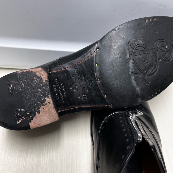 The Office of Angela Scott Oxford - Picture 2 of 5